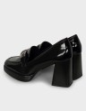 SQUARE HEELS