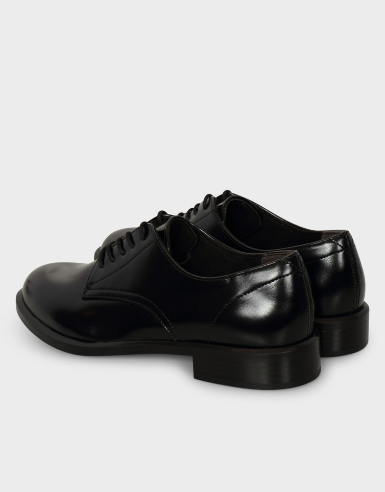 LACED LOAFERS