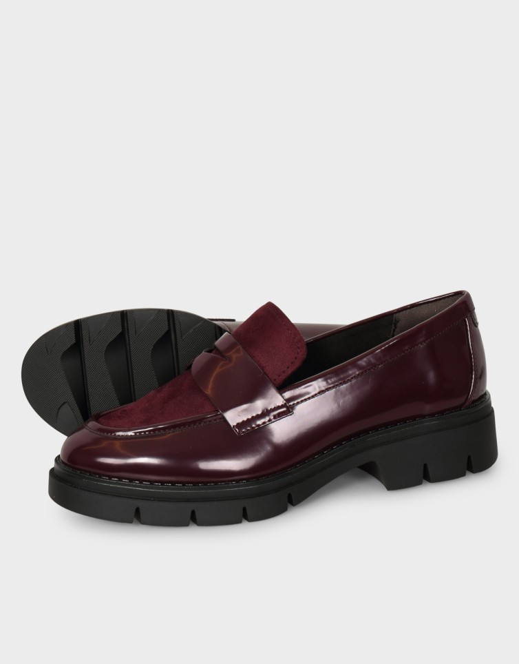 PENNY LOAFER