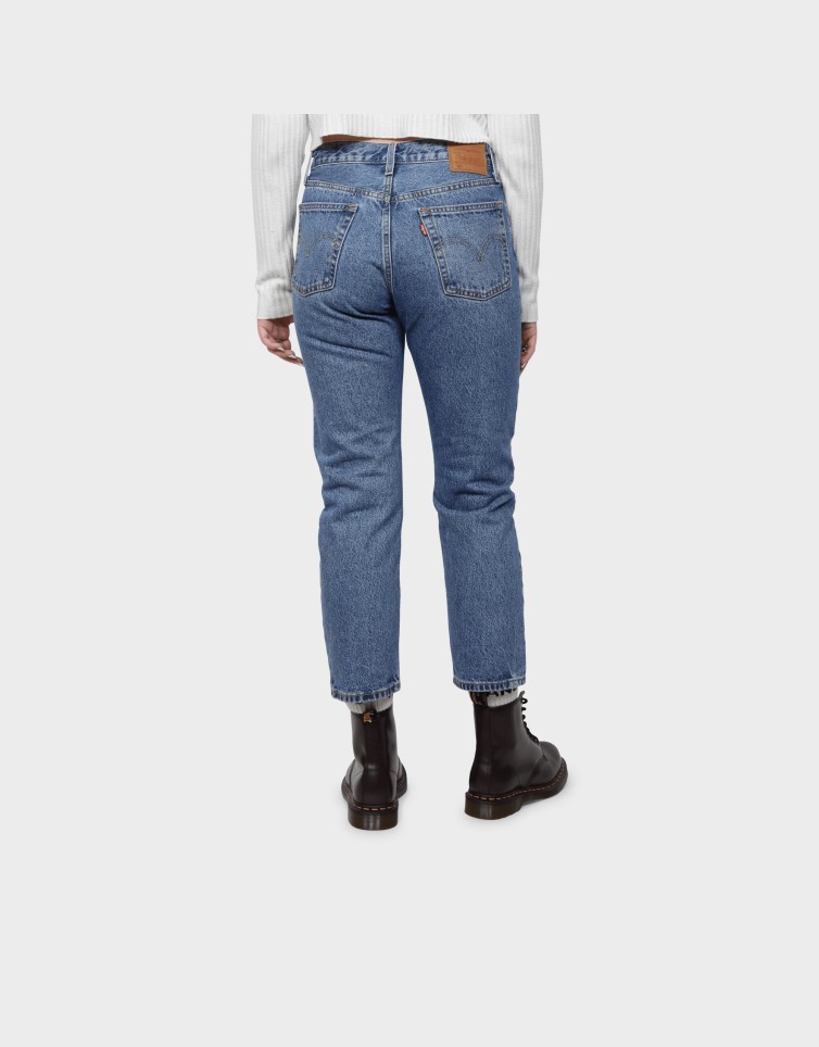 501® CROP