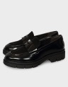 PENNY LOAFER