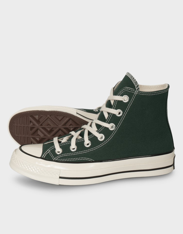 CHUCK 70