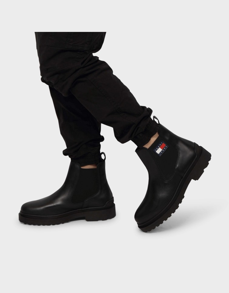CHELSEA BOOT