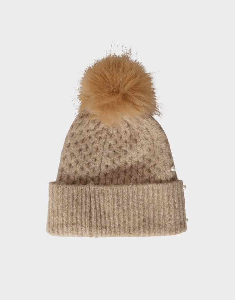 MADDIE EMBELLISHED BEANIE GA