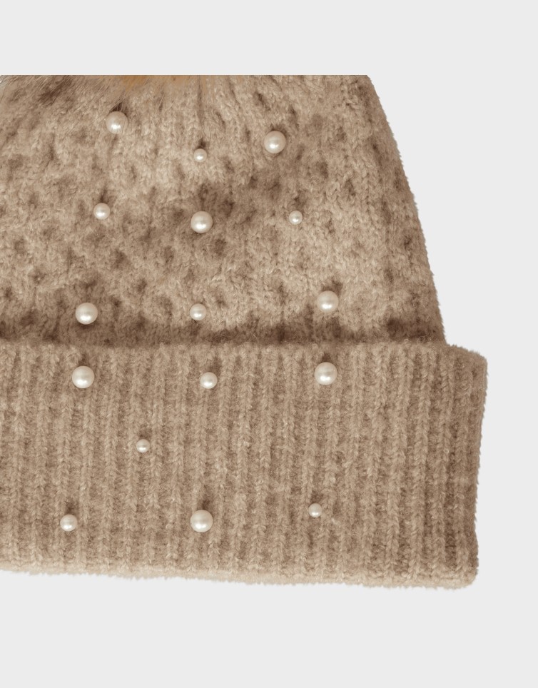MADDIE EMBELLISHED BEANIE GA