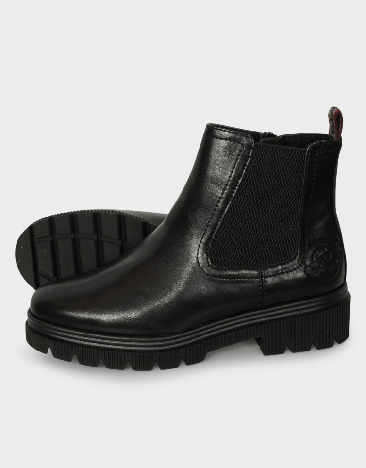 CHELSEA BOOTS