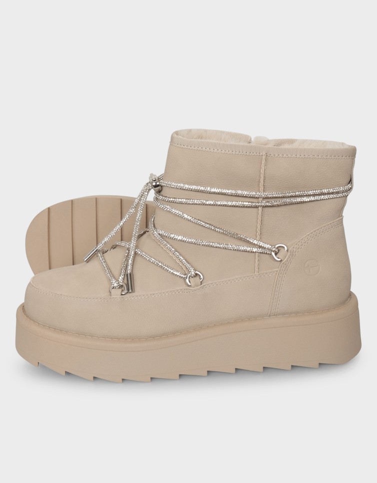 FUR BOOTS