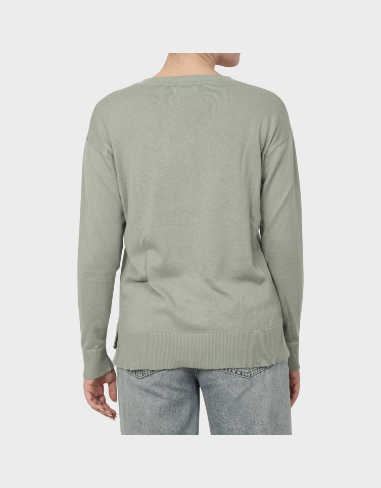 V-NECK PULLOVER