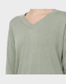 V-NECK PULLOVER