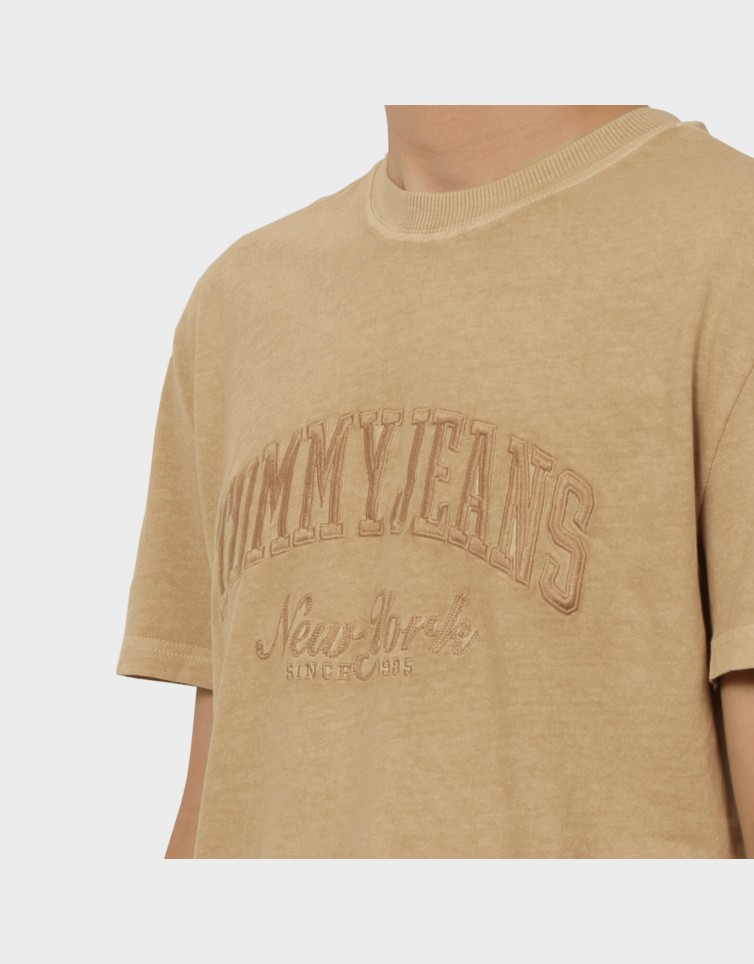 TJM REG VINTAGE VARSITY TEE
