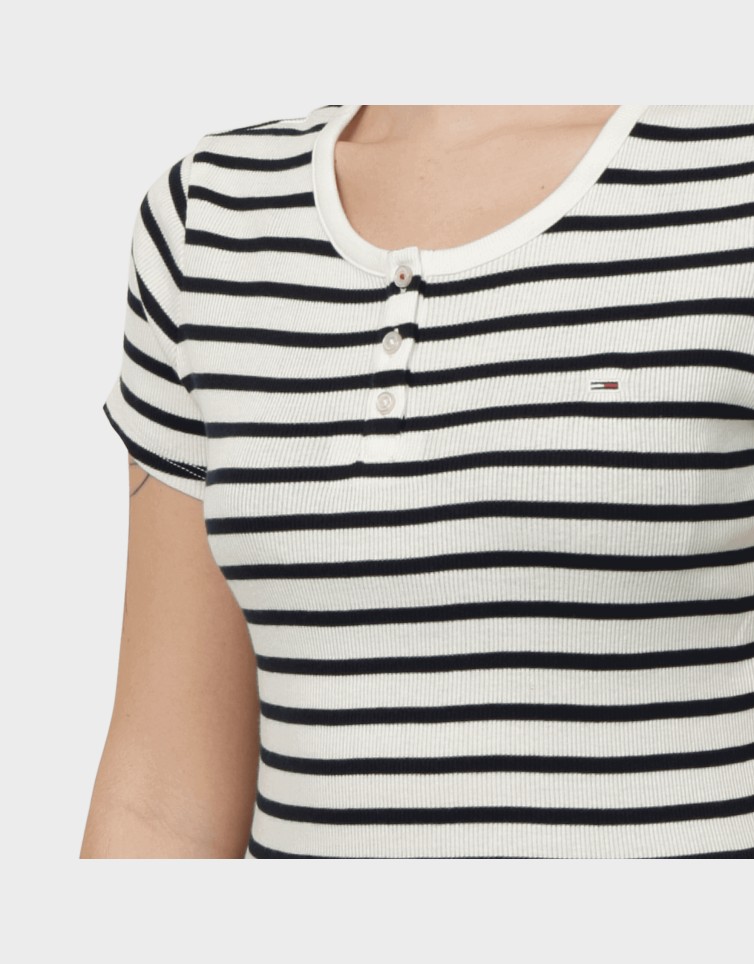 TJW SLIM BUTTON RIB C-NECK SS
