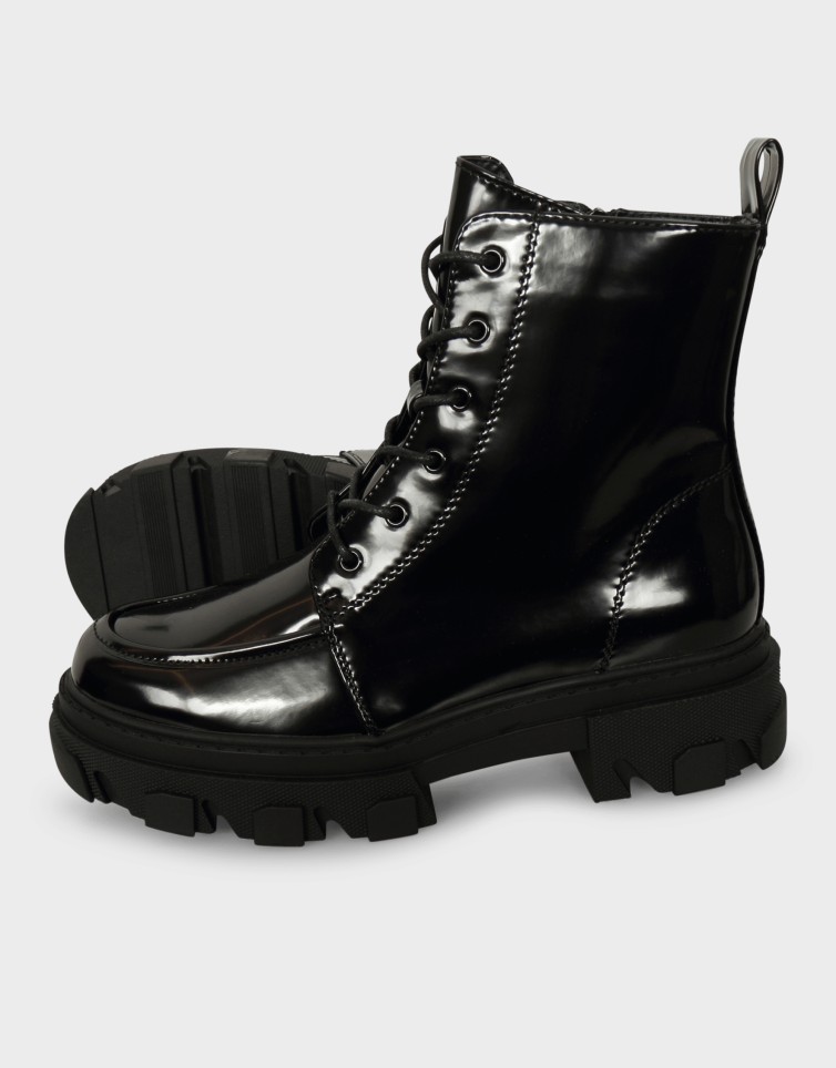 TOLA-16 LACE UP BOOT