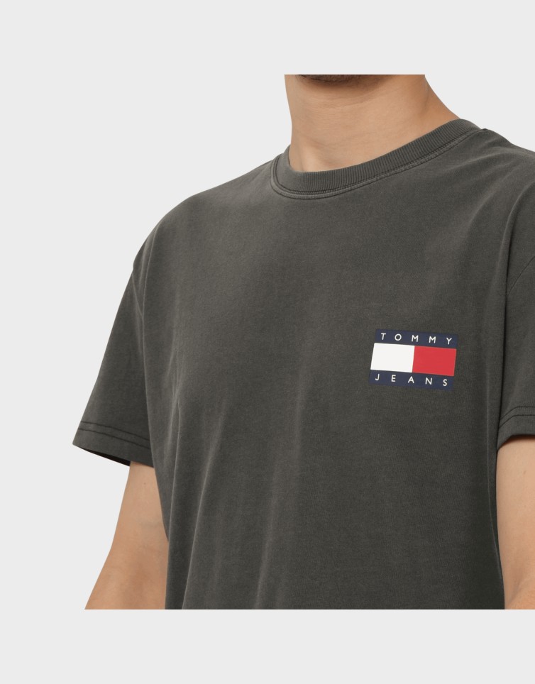 TJM REG HERITAGE FLAG TEE EXT