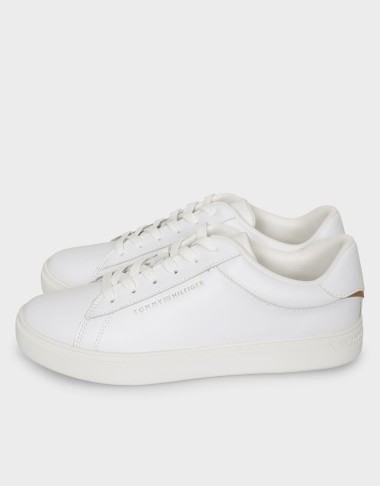 ESSENTIAL COURT SNEAKER