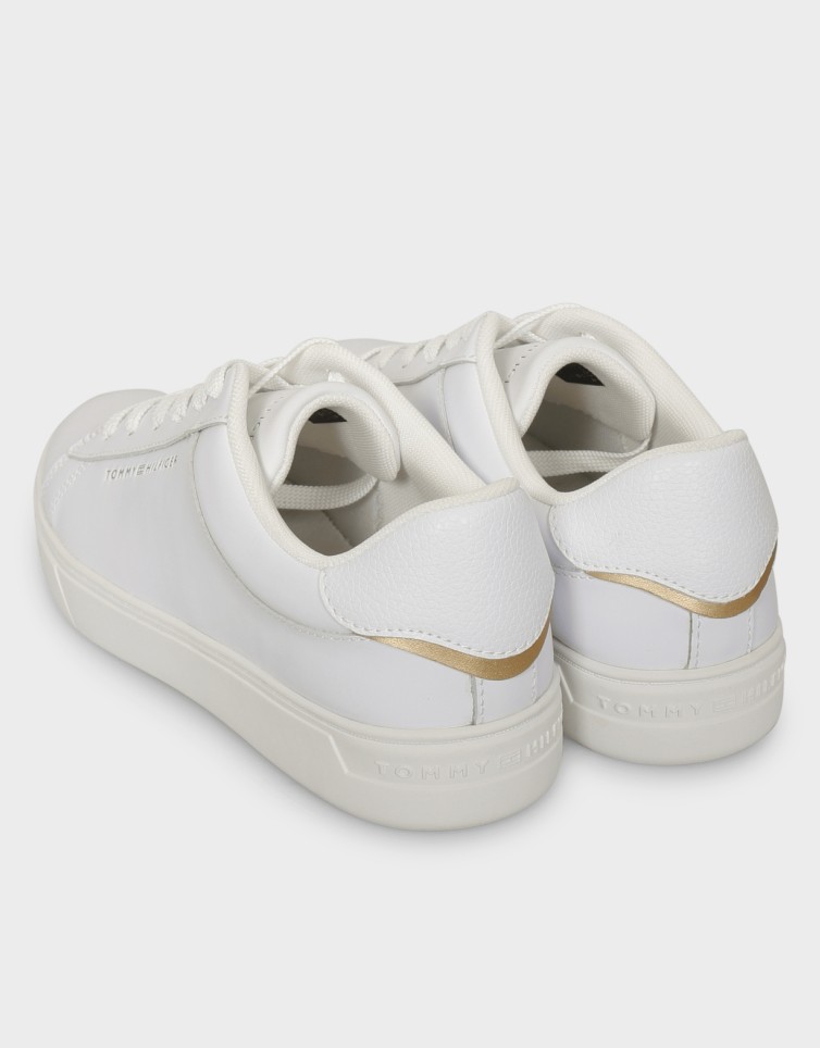 ESSENTIAL COURT SNEAKER