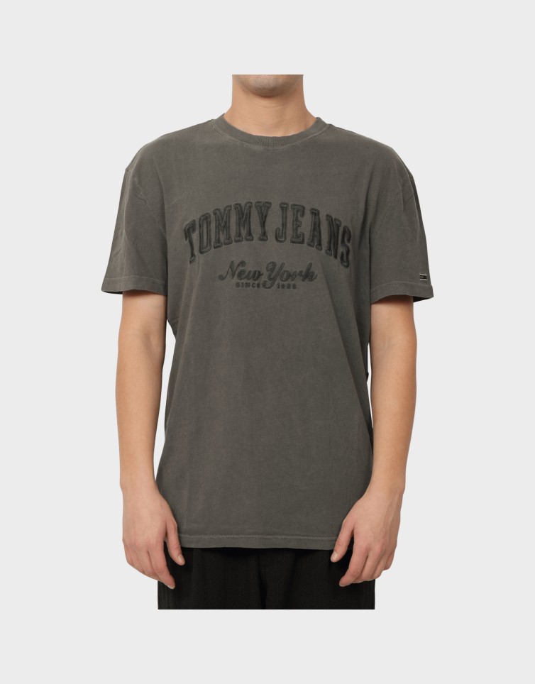 TJM REG VINTAGE VARSITY TEE