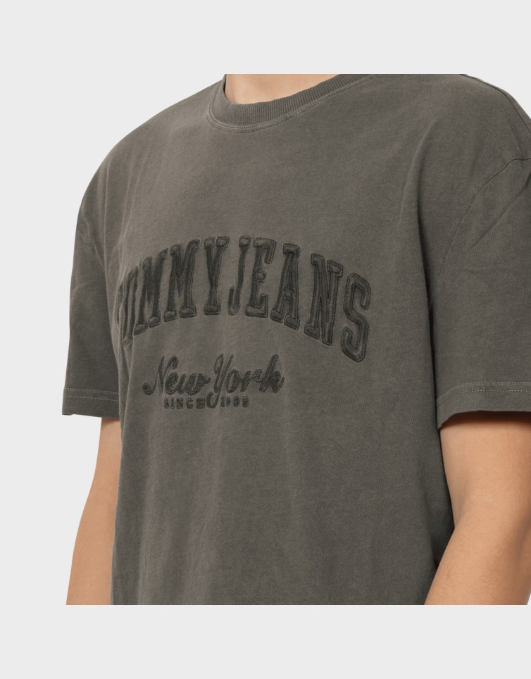 TJM REG VINTAGE VARSITY TEE