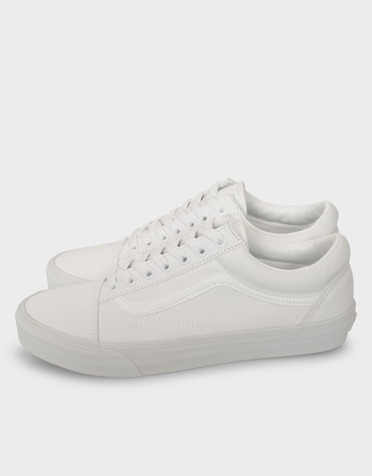UA OLD SKOOL