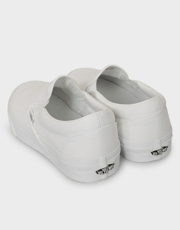 CLASSIC SLIP-ON