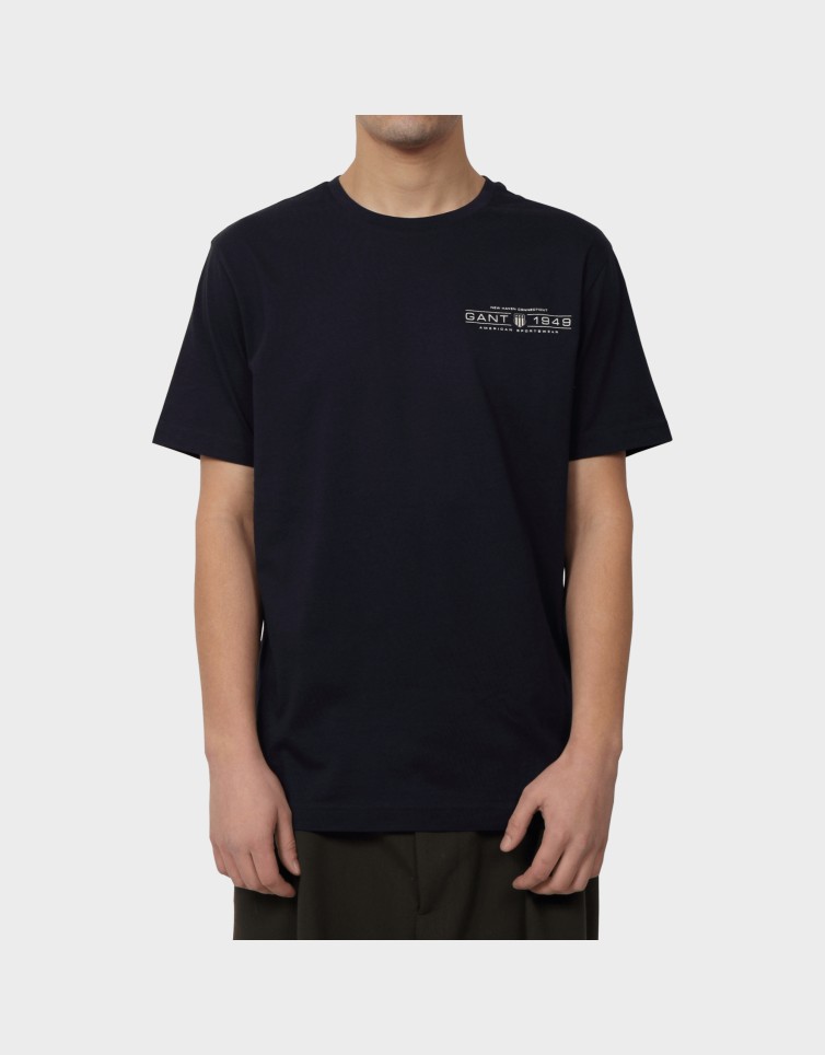 ESSENTIAL TEE