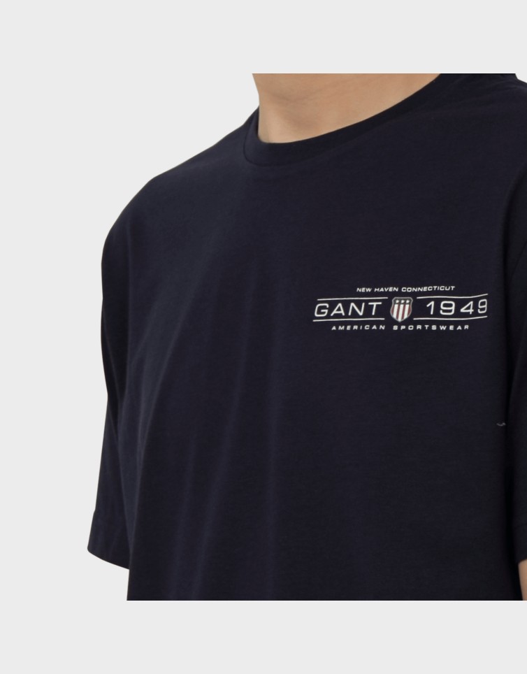 ESSENTIAL TEE