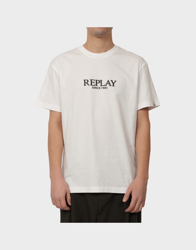 CHEST LOGO TEE