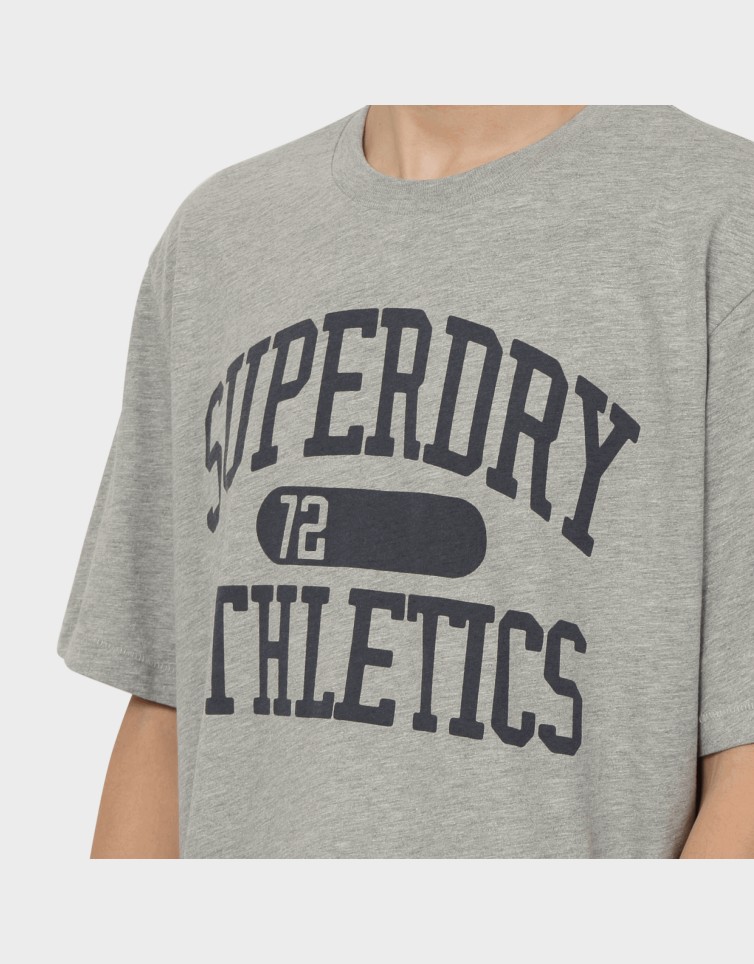 ATHLETIC ESS TEE