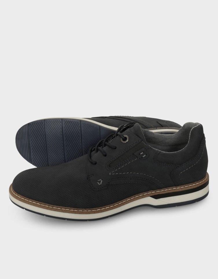 CLASSIC LACE-UP