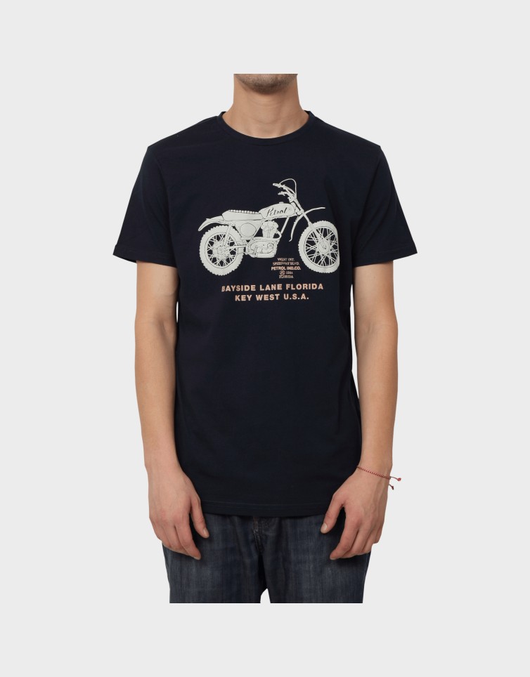 BAYSIDE LANE TEE