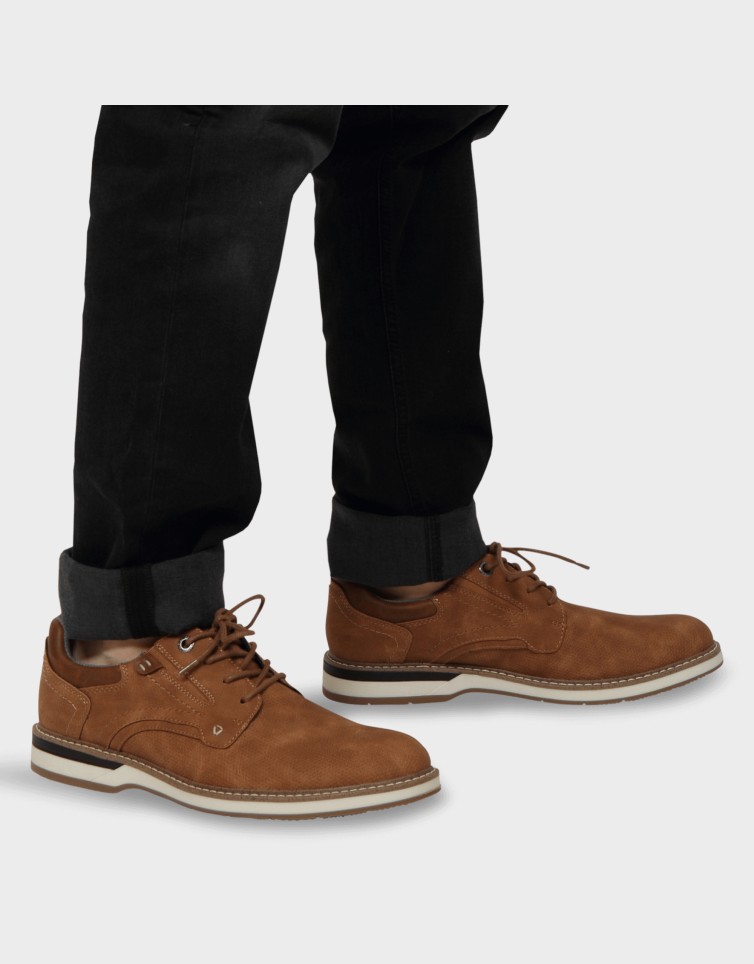 CLASSIC LACE-UP