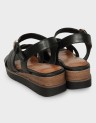 CROSSED SANDALS