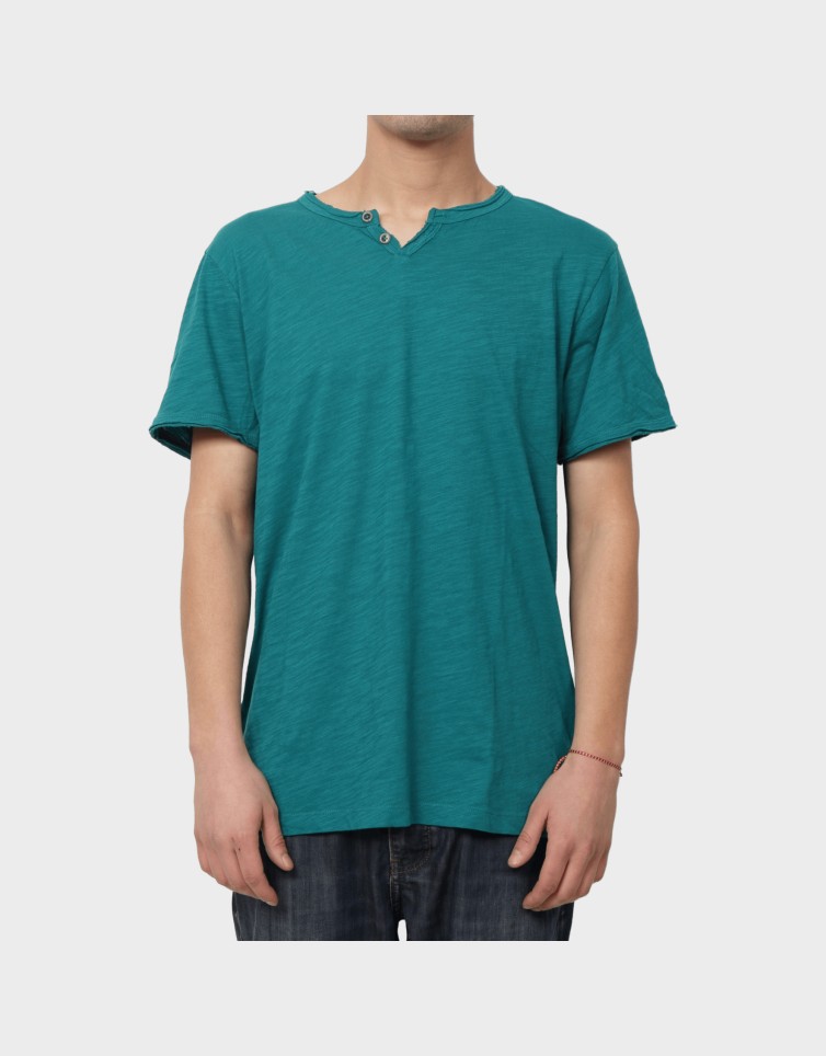BASIC BUTTON T-SHIRT
