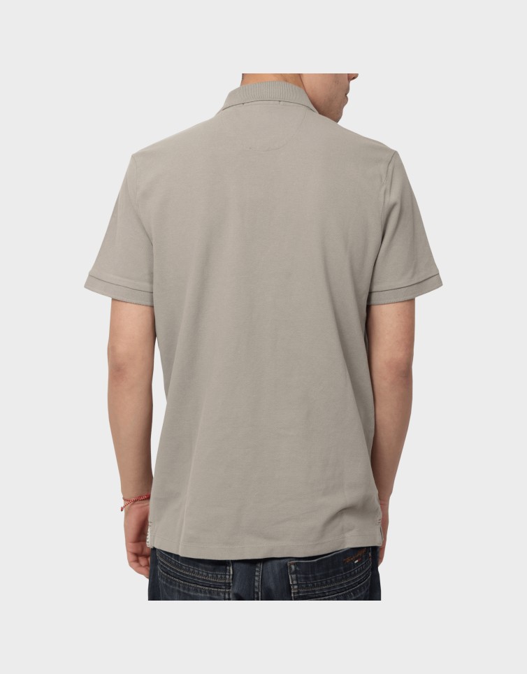ESSENTIAL POLO