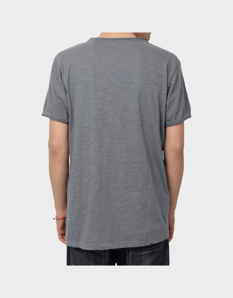 BASIC BUTTON T-SHIRT