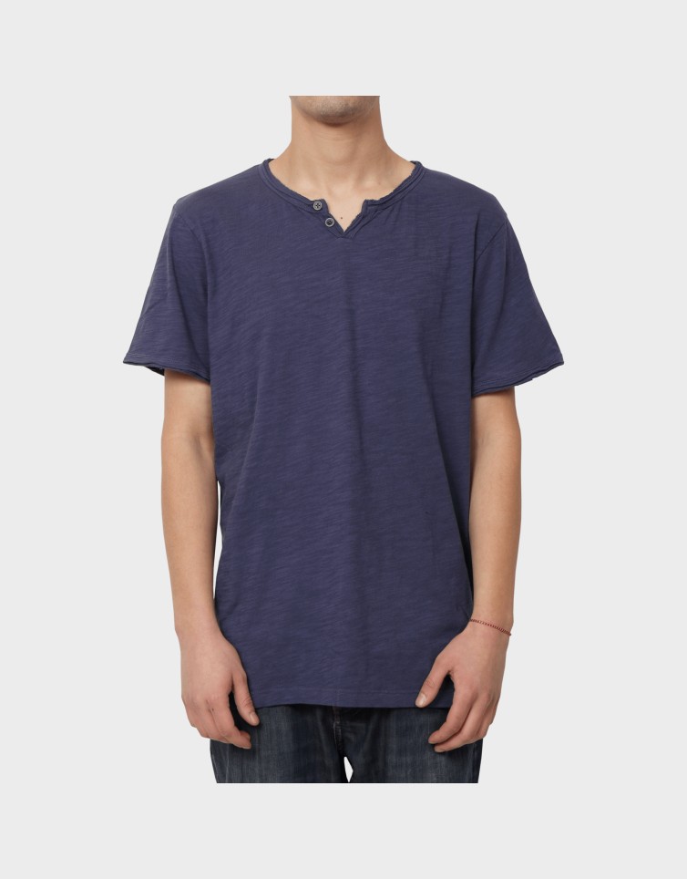 BASIC BUTTON T-SHIRT