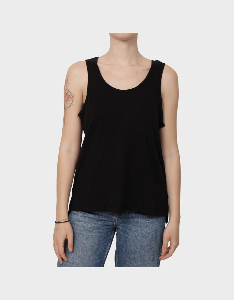 SLEEVELESS TOP
