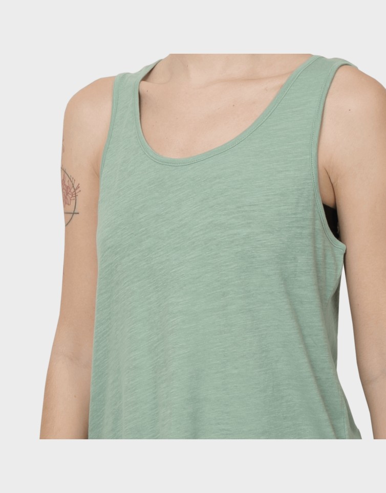 SLEEVELESS TOP