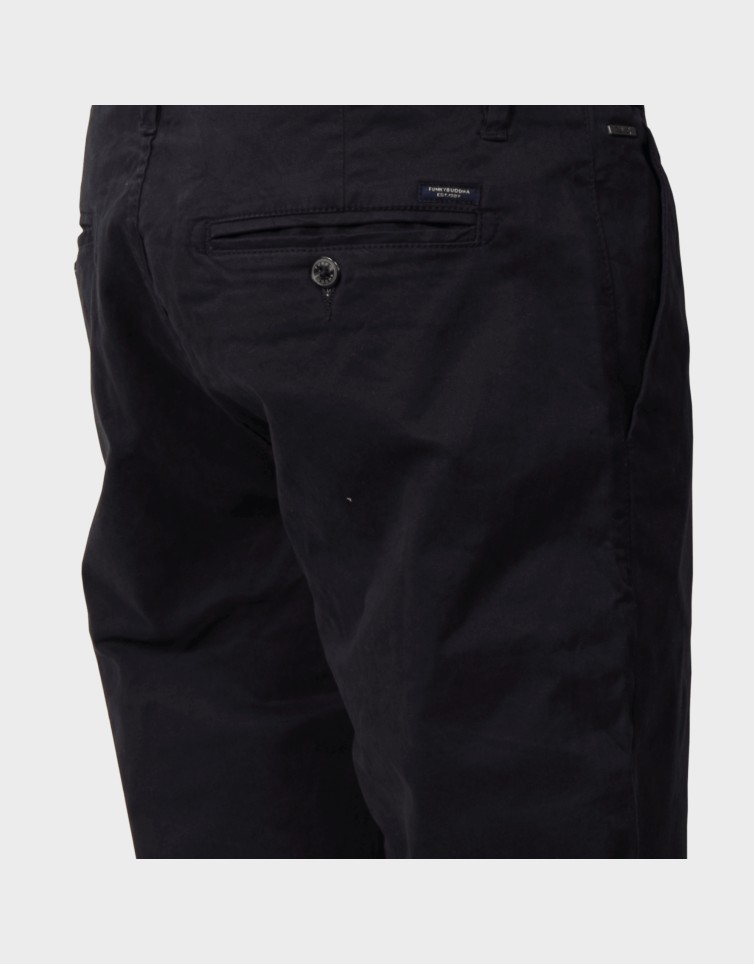 CHINO PANTS