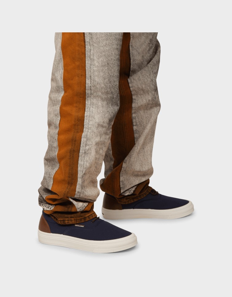ISLINGTON CANVAS SNEAKER
