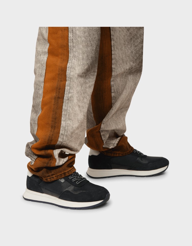 LACE UP SNEAKERS