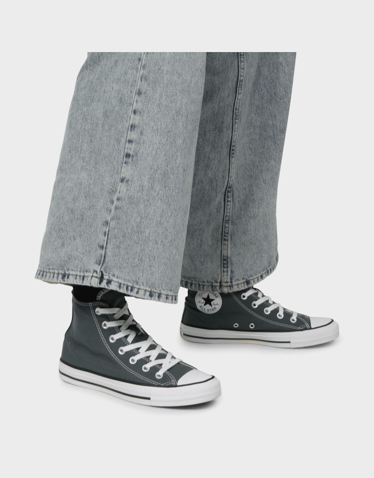CHUCK TAYLOR ALL STAR