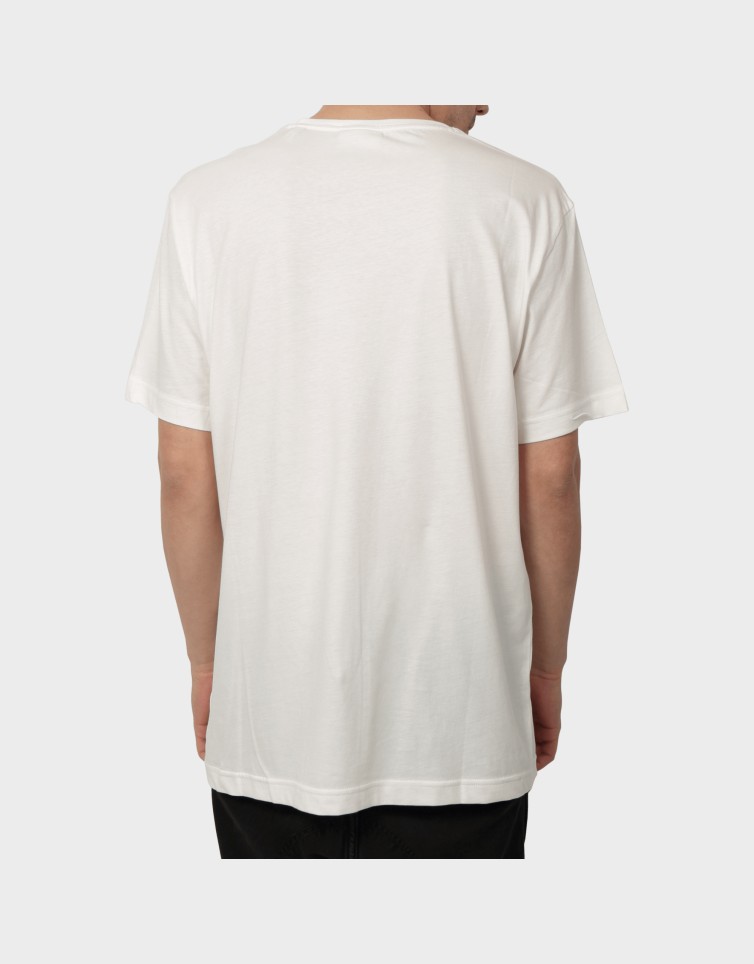 ESSENTIAL TEE