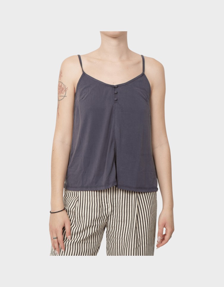 SLEEVELESS TOP