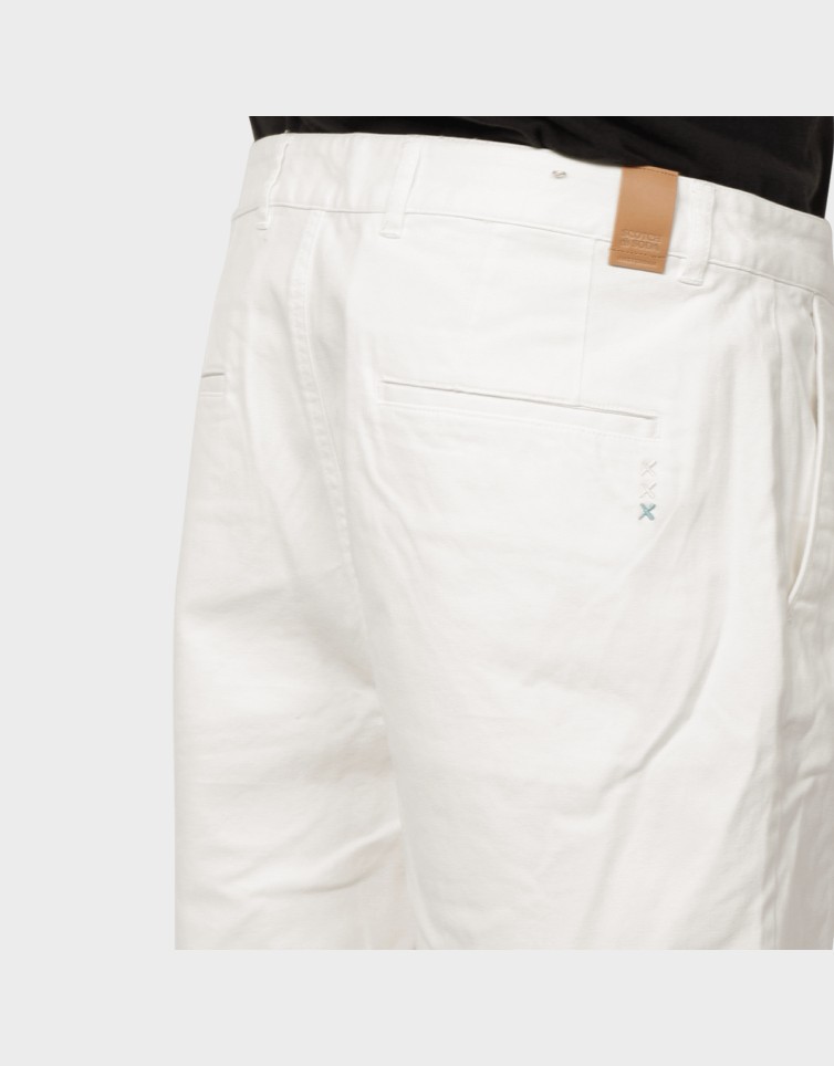 CHINO SHORTS