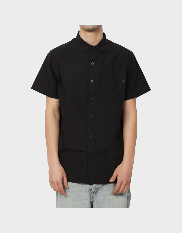 ESSENTIAL SHIRT