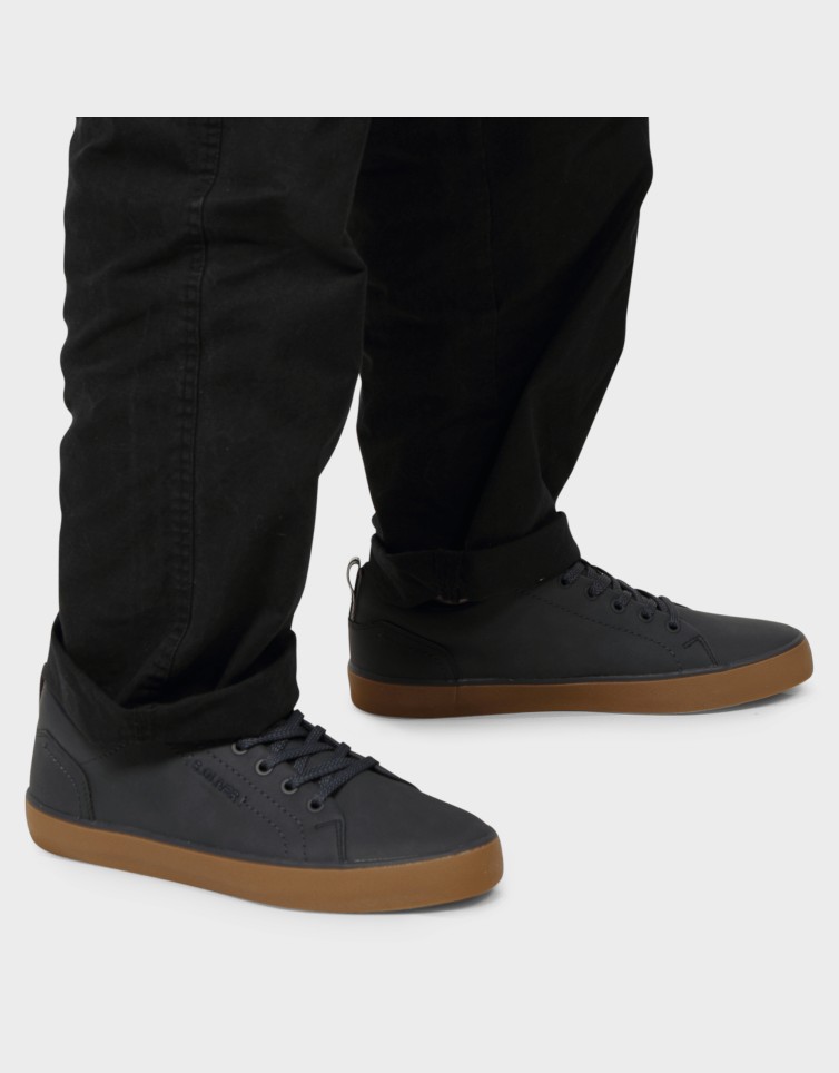 LOW SNEAKER