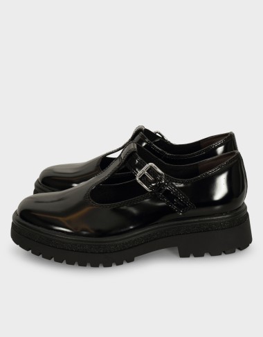 SLIP-ON LOAFERS