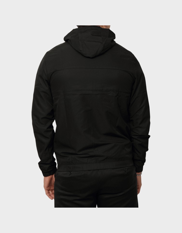 ESSENTIAL JACKET