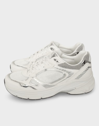 LACE-UP