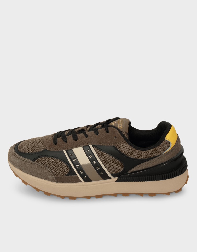 TECHNICAL RUNNER ESS
